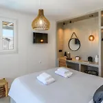 Sundance Mykonos *